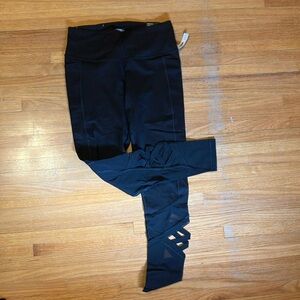 Victoria's Secret Black Leggings Sleek Form-Fitting Design